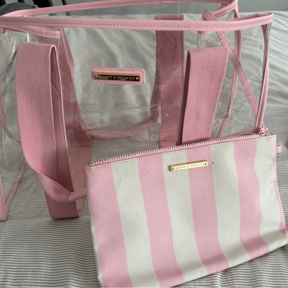 Poppy & Peonies Handbags - Poppy & Peonies Pink Transparent beach tote